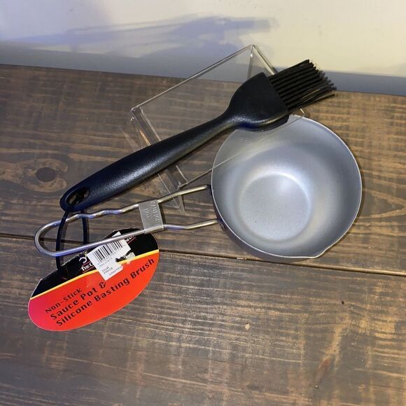 Mr. Bar-B-Q  Non-Stick Sauce Pot & Silicone Basting Brush - Picture 2 of 4